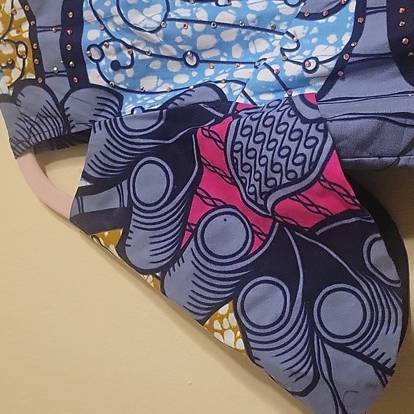 Custom-made Cold Shoulder Rhinestone Decor Multi- Color Patterned Peplum Top - Picture 3 of 14